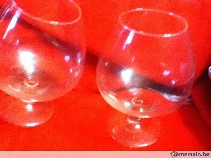 Verres ballons a dégustation, Maison & Meubles, Utilisé, Verre ou Verres