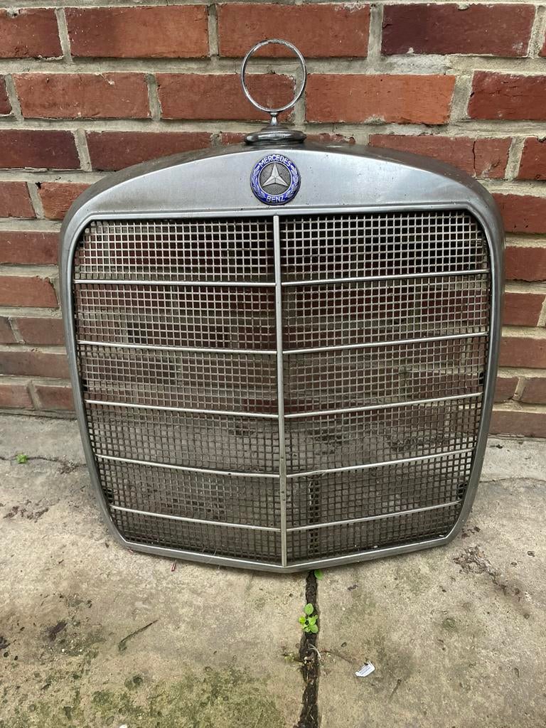 Gril oldtimer Mercedes Heckenflosse W110, Auto-onderdelen, Ophalen, Voor