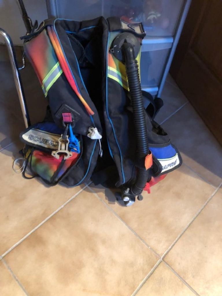 allerhand duikmateriaal, Ophalen, Gebruikt