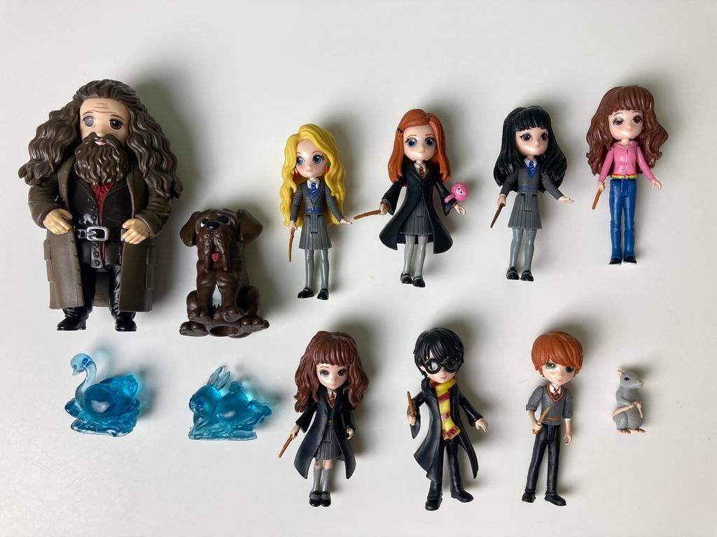 Harry Potter set van 12 magical mini’s figurines, Verzamelen, Ophalen of Verzenden, Zo goed als nieuw