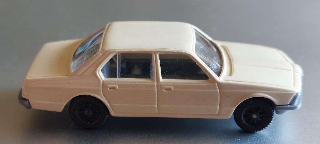 H0LK 0918 BMW 70S-NOW 1:87., Hobby & Loisirs créatifs, Voitures miniatures | 1:87, Utilisé, Voiture, Autres marques, Envoi