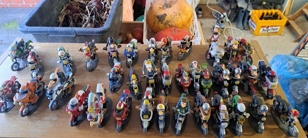 Figurines joe bar team, Comme neuf, Personnage ou Figurines