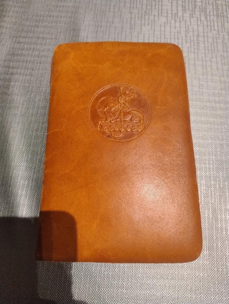 Bijbel vintage in leder etui, Ophalen of Verzenden, Overige typen