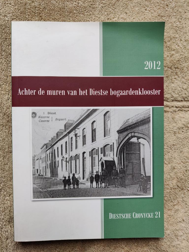 Diestsche Cronycke 21, Ophalen, Gelezen, Raymond Bas en Martien Mo