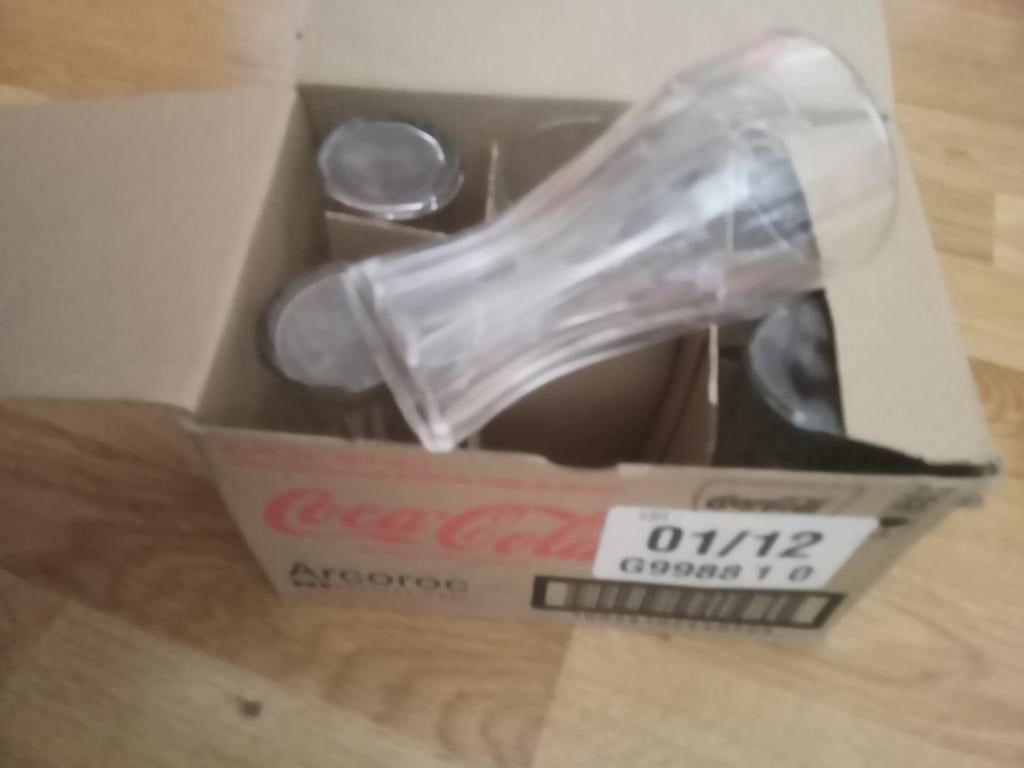 6 verres à coca cola blancs originaux tournés dans une boîte, Envoi, Neuf