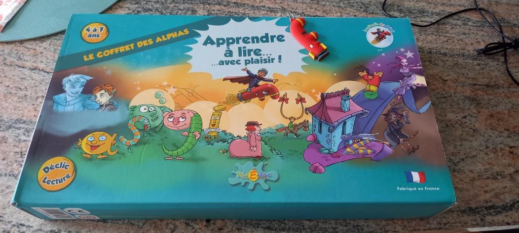 Le Coffret des Alphas, Enlèvement, Comme neuf, Langue et Lecture