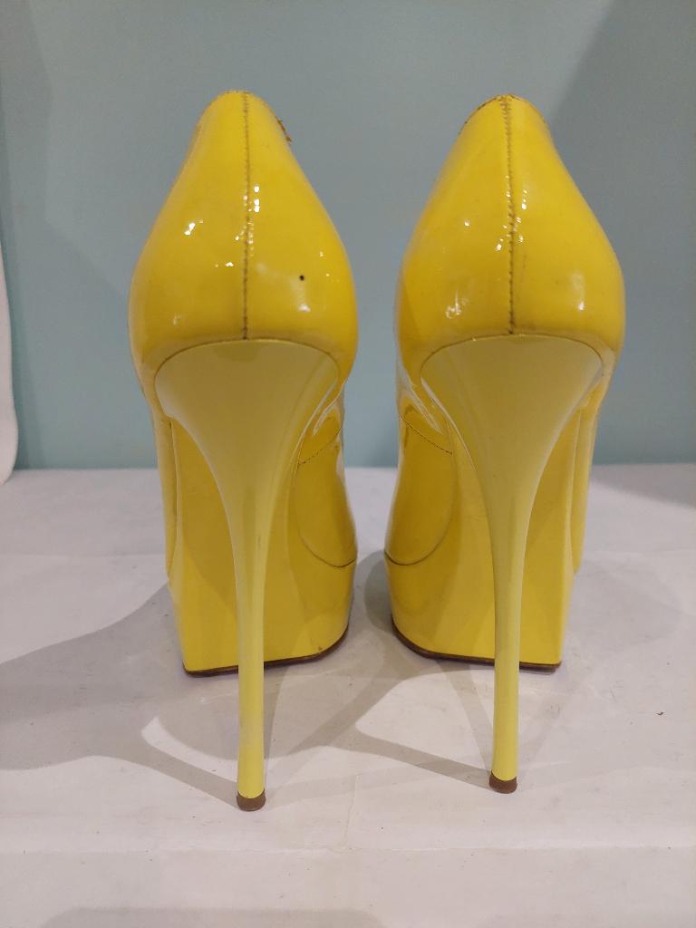 691C* Gianmarco LORENZI luxe escarpins jaunes tt cuir (37), Jaune, Gianmarci Lorenzi, Escarpins, Envoi