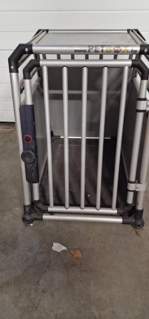 Cage pour chien pour voiture, Enlèvement, Comme neuf