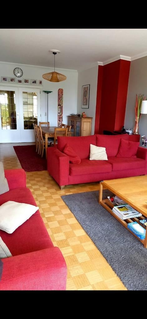 Deux beaux canapés rouge en bon état, Maison & Meubles, Enlèvement