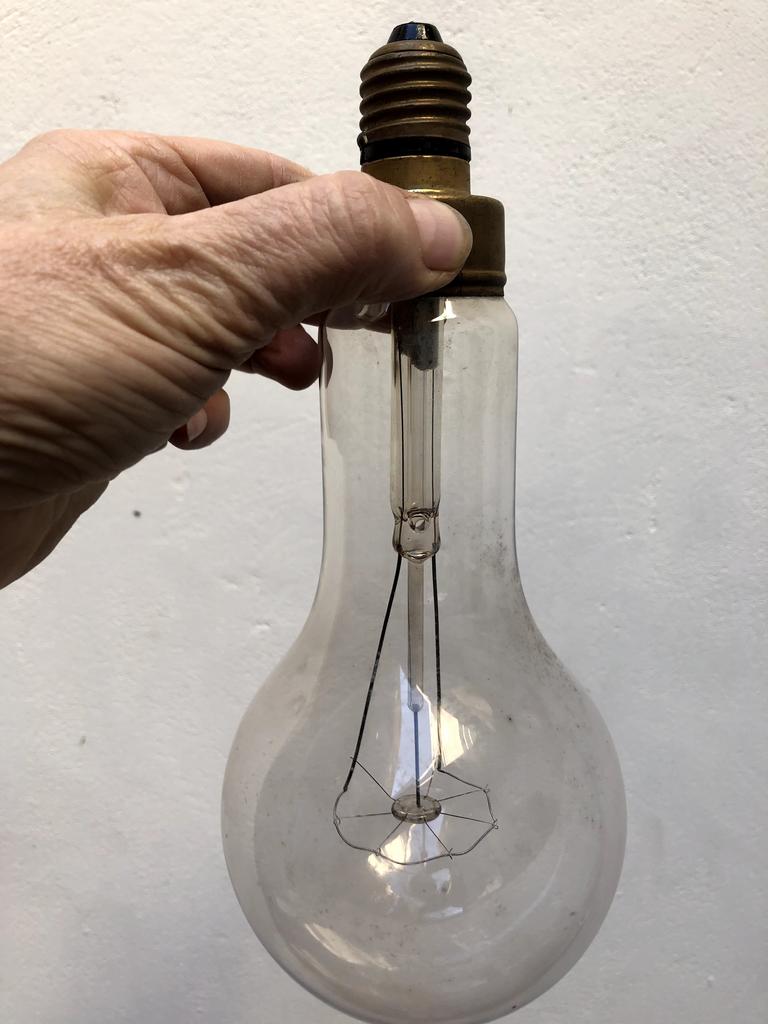 Nieuwe en grote oude SIGTAY lamp, Verzenden