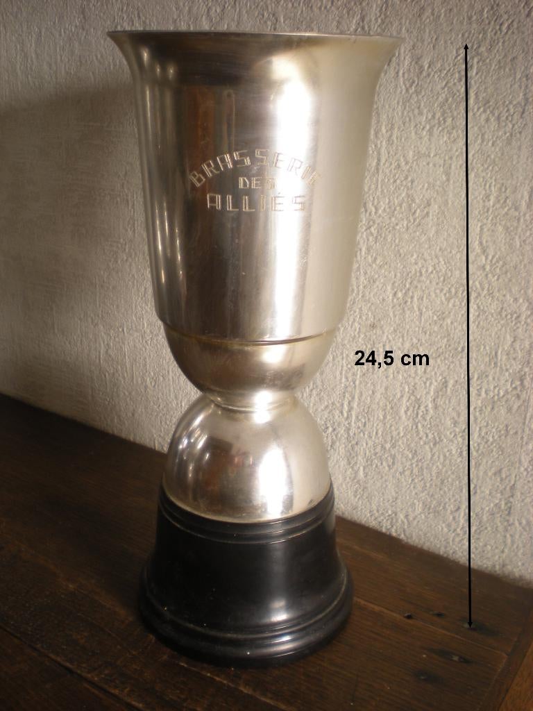 Brasserie des Alliés  Trophée  (socle en bakelite), Enlèvement ou Envoi, Comme neuf