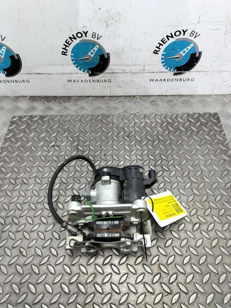 FORD FOCUS ST LINE REM KLAUW 2020, Ophalen of Verzenden, Gebruikt, Stiba lid
