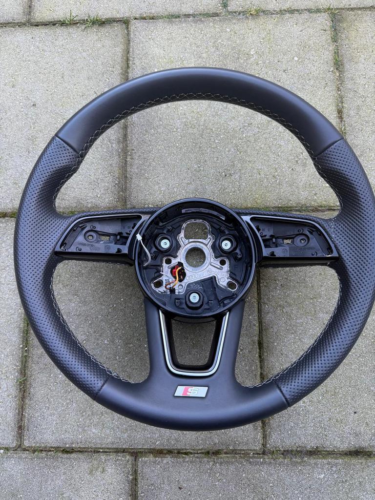Audi s line A4 S4 RS4 A5 S5 Stuur B9 8W 2022 34000 km orjina, Auto-onderdelen, Ophalen, Audi