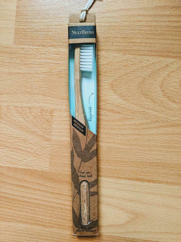 NextBrush, nieuwe tandenborstel in hout, Medium, Ophalen of Verzenden, Nieuw, Tandenborstel