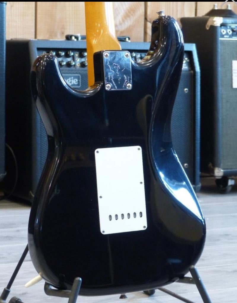 Fender stratocaster Jimi Hendrix voodoochild 1997, Enlèvement