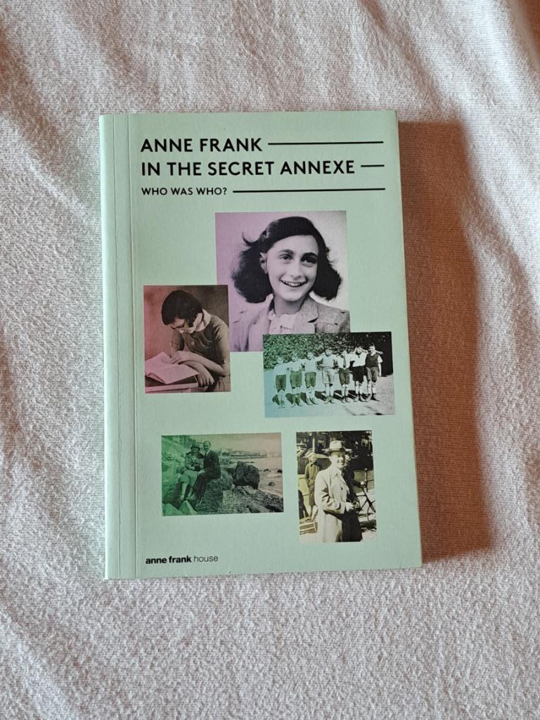 Anne frank in the secret annexe who was who?, Enlèvement ou Envoi