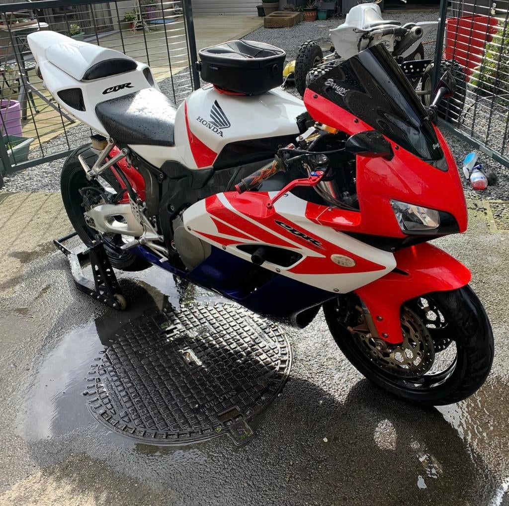 Alle onderdelen honda cbr1000rr sc57 2004 2005 2006 2007, Ophalen