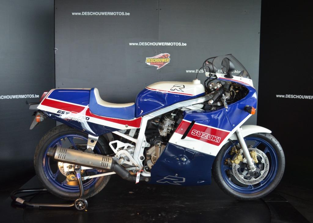 1986 Suzuki GSXR-750R Limited | 3384KM | Zeer zeldzaam, Motoren, 750 cc, 4 cilinders, Motorrijbewijs A, Bedrijf