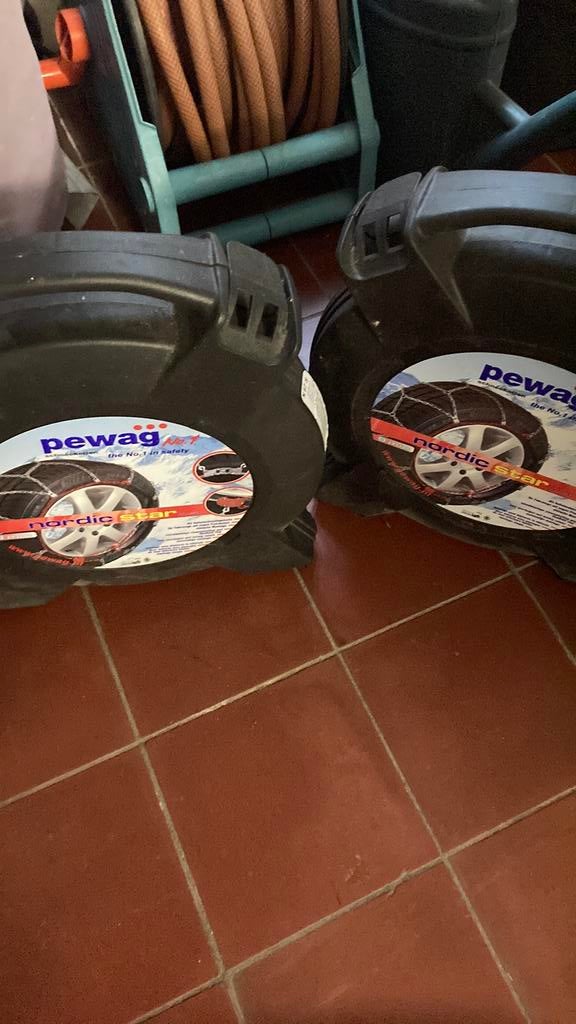 2 x2 chaînes pour pneus, Enlèvement, Comme neuf