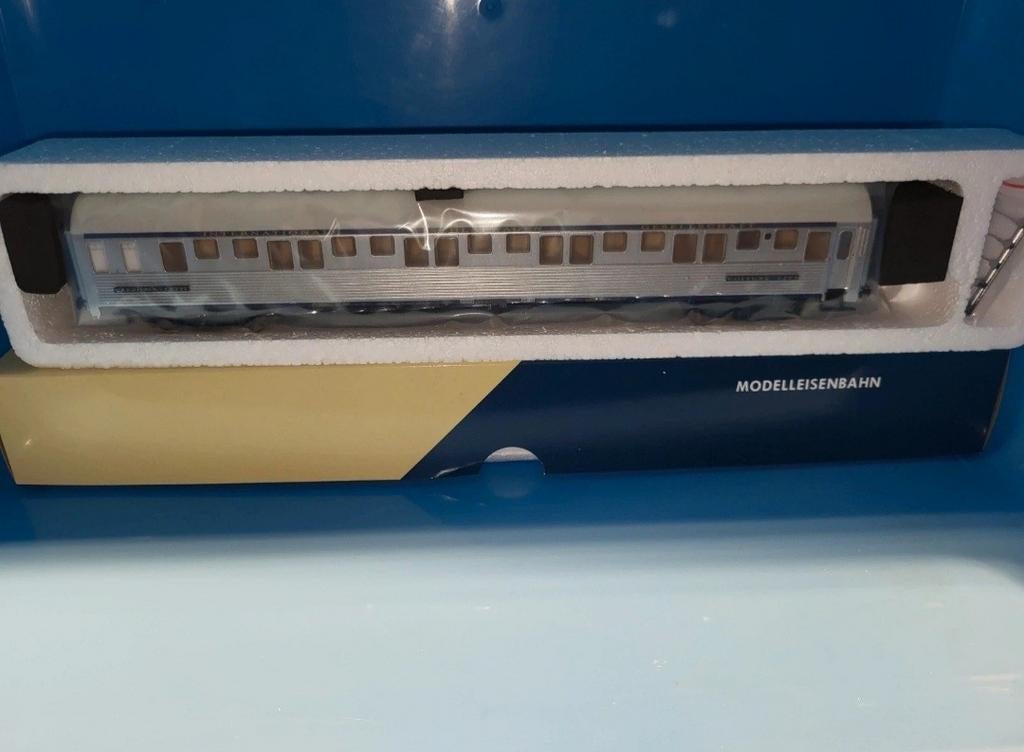 Voiture-lits Heris 18017 NMBS en inox type P ep.iv H0 1:87 n, Enlèvement ou Envoi, Neuf