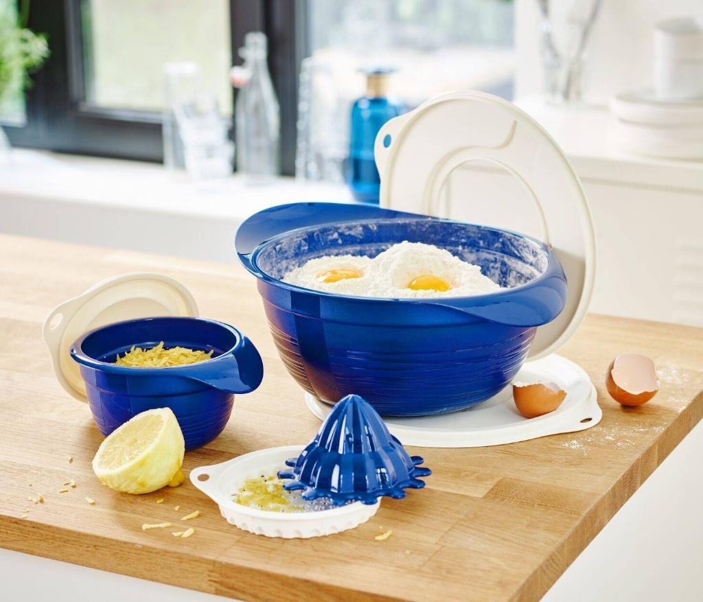 Tupperware™ « Bol x 2 + Presse-Agrume Bake to Basics », Envoi, Neuf, Bleu, Récipient ou Bol
