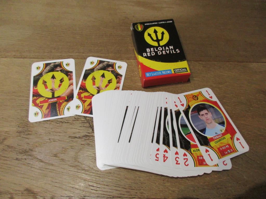 SPEELKAARTEN CARTES A JOUER VOETBAL BELGIAN RED DEVILS, Ophalen of Verzenden, Nieuw, Speelkaart(en)