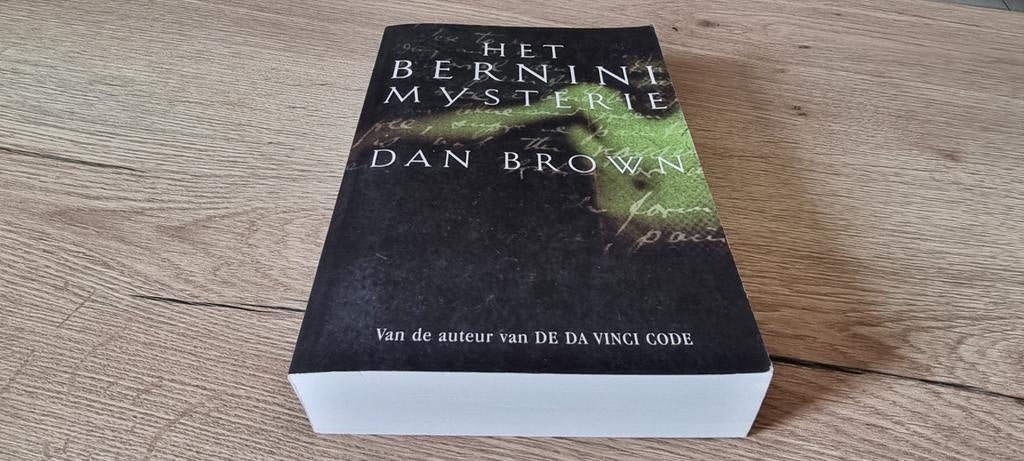 Dan Brown - Het Bernini mysterie, Boeken, Ophalen of Verzenden, Zo goed als nieuw, Dan Brown