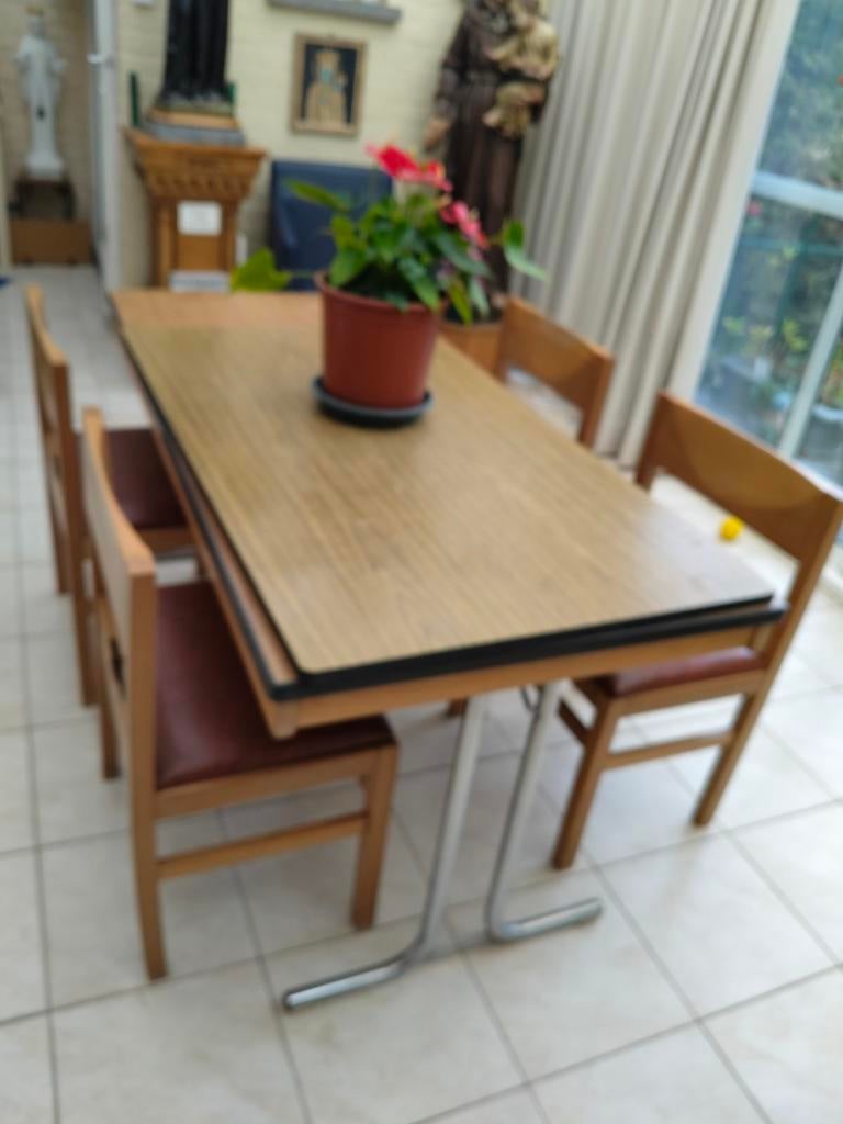 4 kerkstoelen in perfecte staat, Huis en Inrichting, Ophalen, Zo goed als nieuw