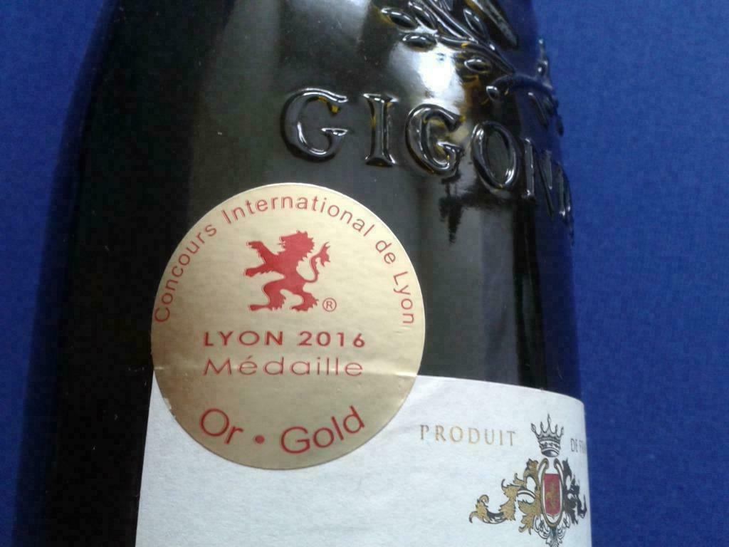 Lege fles wijn GIGONDAS, Verzamelen, Ophalen of Verzenden, Gebruikt