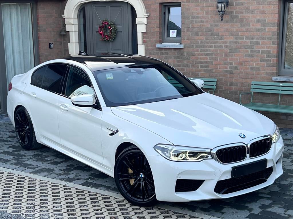 BMW M5 Performance 4.4AS V8 xDrive, Auto's, Automaat, Bedrijf, 5 Reeks, Dealer onderhouden