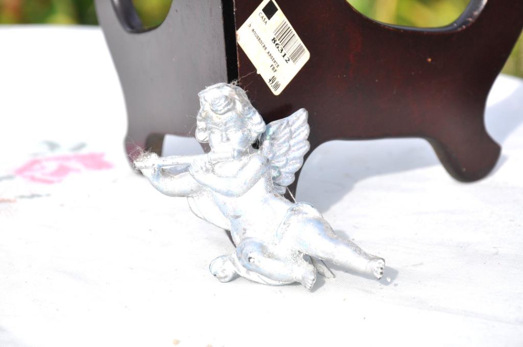 ange flutiste en resine a suspendre, Collections, Statues & Figurines, Enlèvement ou Envoi, Comme neuf, Autres types