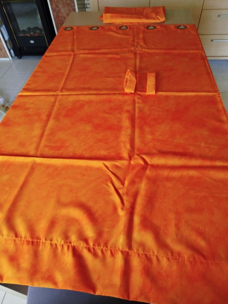Paire de rideaux de couleur orange, Maison & Meubles, Enlèvement