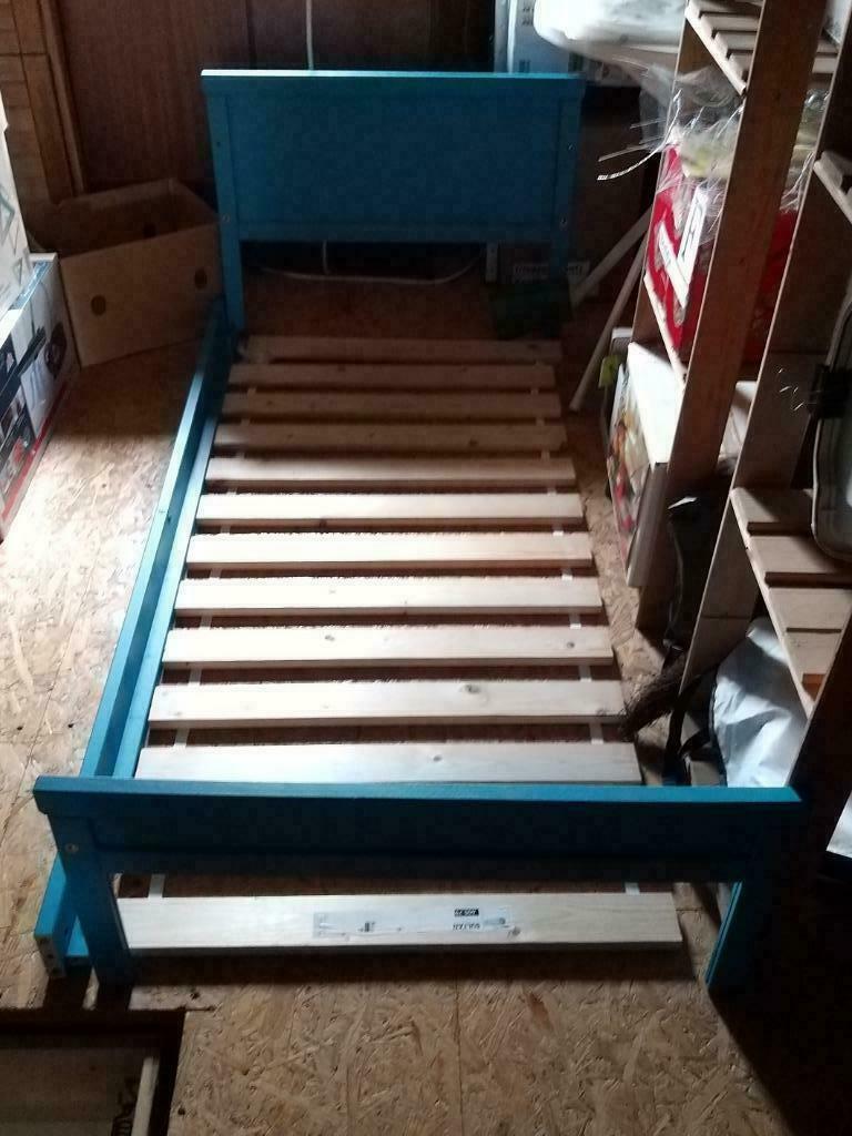 Kinderbed met lattenbodem en bedhemel, Ophalen, Gebruikt, Lattenbodem