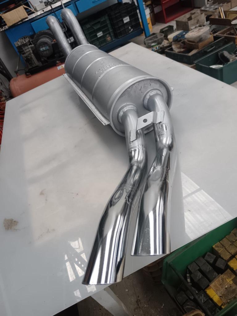 Silencieux d'échappement neuf pour Fiat 130 Berlina, Enlèvement, Neuf, Fiat