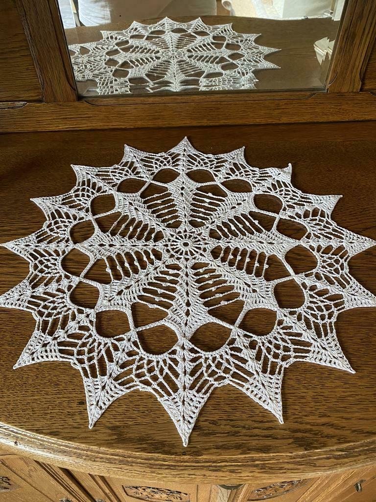 Crochet fin: diamètre 44 cm, Enlèvement ou Envoi
