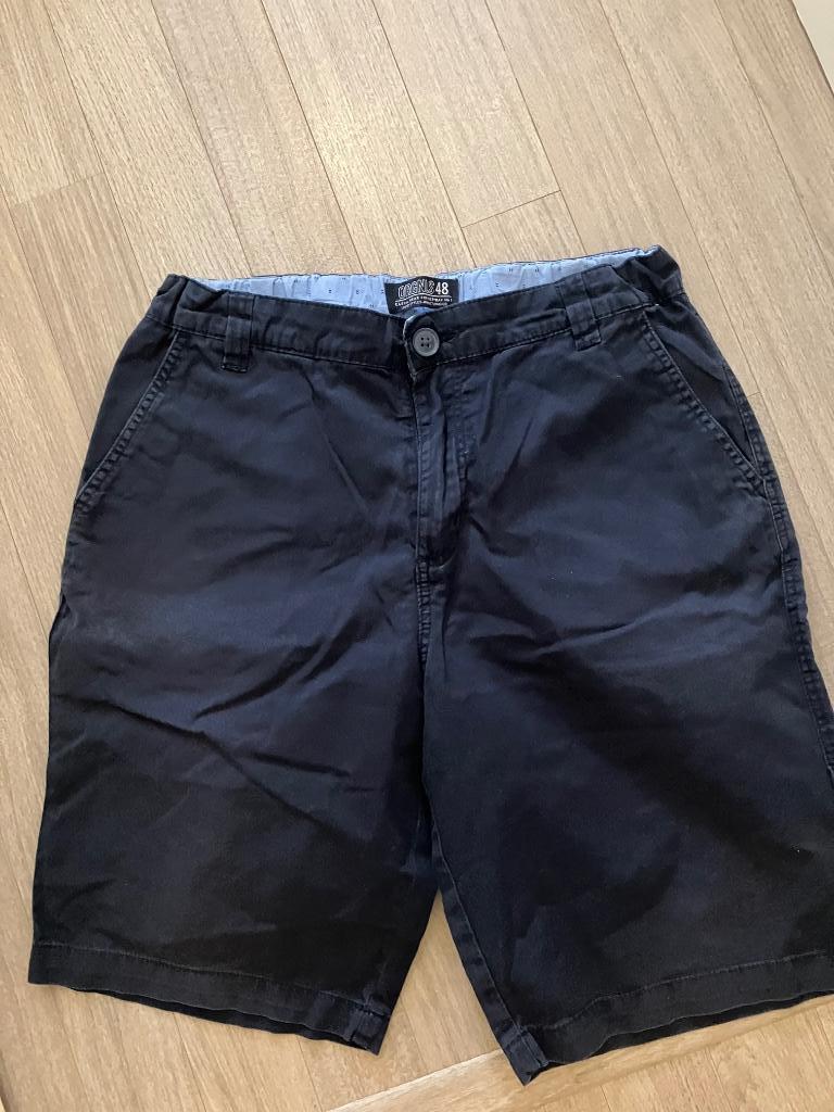 Short 164 jongen, Kinderen en Baby's, Kinderkleding | Maat 164, H&M, Ophalen of Verzenden, Jongen, Overige typen