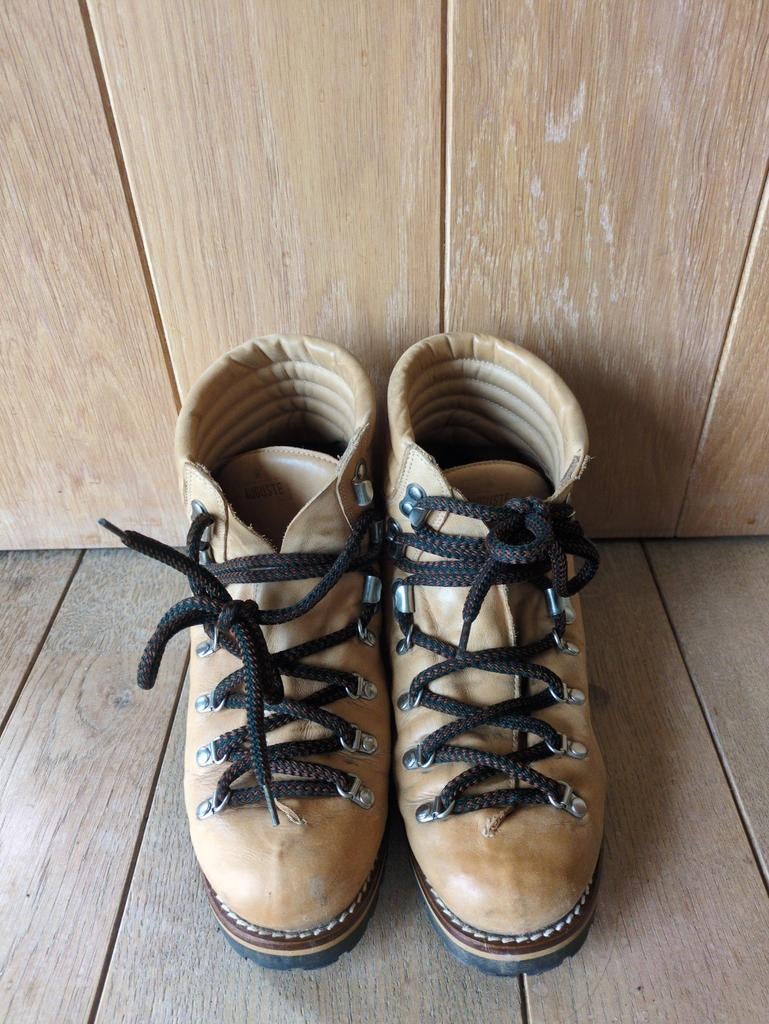 Lederen wandelschoenen van Maison Auguste, Ophalen, Zo goed als nieuw