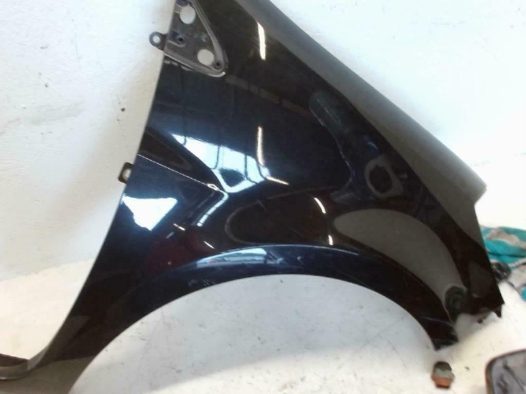 Aile avant droit Renault Clio III 2005-2009 (195) LP/12852, Enlèvement ou Envoi, Utilisé, Avant, Renault