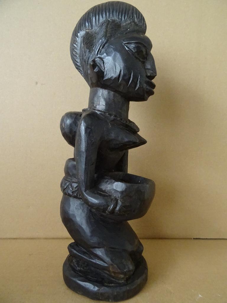 Statue africaine statue fertilité Nigeria en bois 33 cm 1960, Antiquités & Art, Art | Sculptures & Bois, Enlèvement ou Envoi