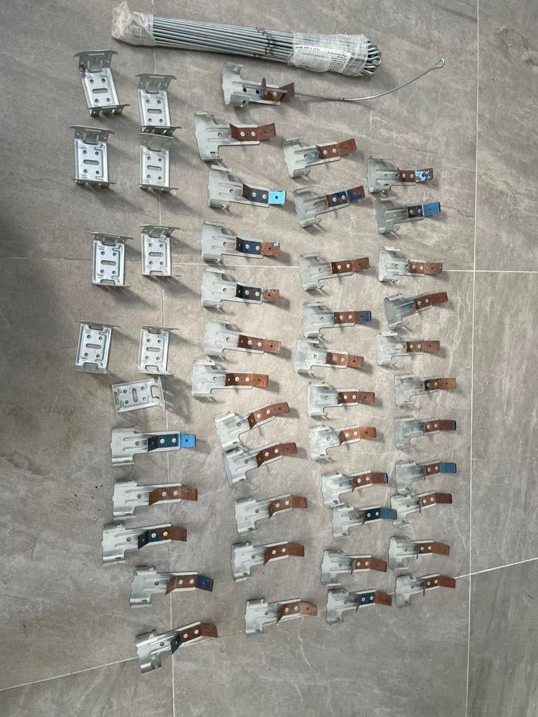 Suspente faux plafond, Ophalen, Zo goed als nieuw