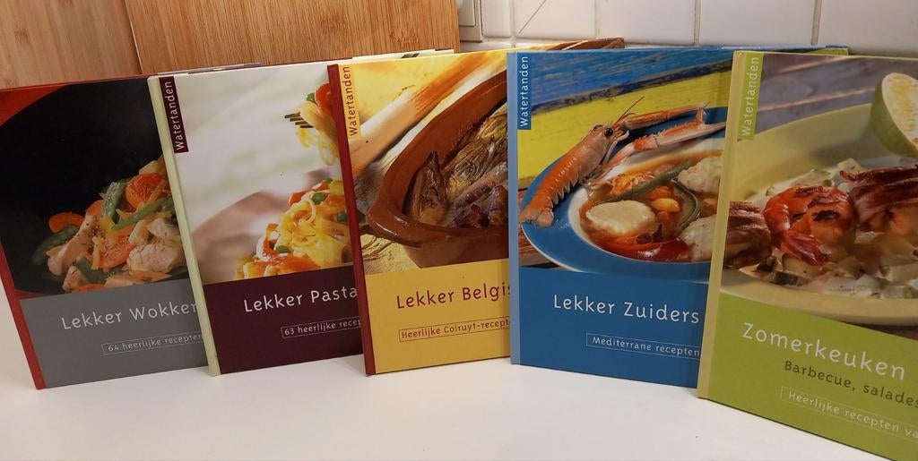 5 kookboeken Colruyt  300 à 400 recepten, Enlèvement ou Envoi, Comme neuf