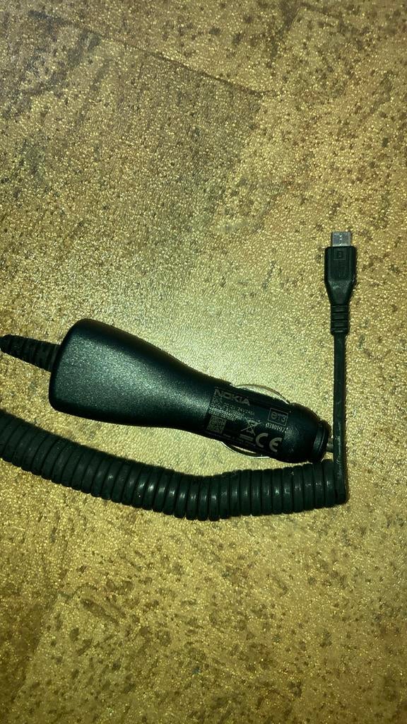 Nokia auto lader micro-USB, Verzenden, Zo goed als nieuw