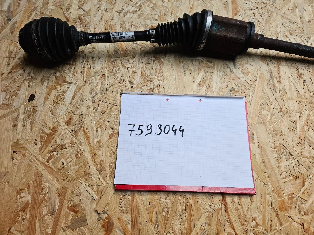 AANDRIJFAS BMW F11 7593044 3.0 258PK, Ophalen of Verzenden, Gebruikt, BMW