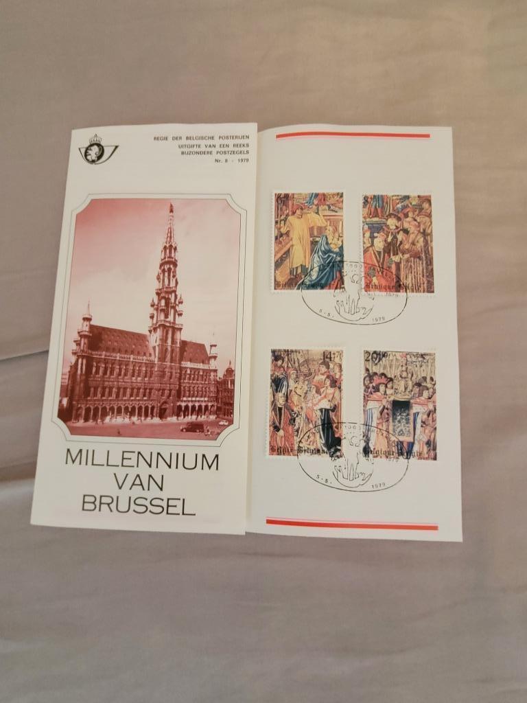 2 mappen Eerstedagenveloppen (postzegels), Postzegels en Munten, Ophalen