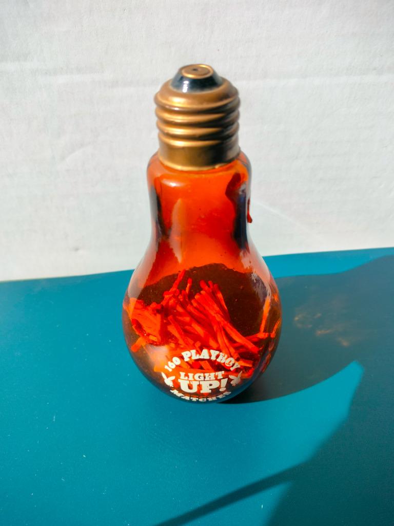 🔥 Vintage PLAYBOY Light up ! 1970 s collector 160 matches🐇, Ophalen of Verzenden, Zo goed als nieuw