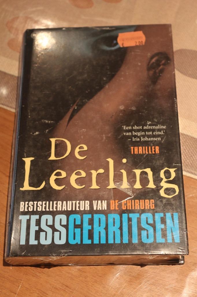 *De leerling - Tess Gerritsen, Enlèvement ou Envoi, Tess Gerritsen, Comme neuf, Amérique