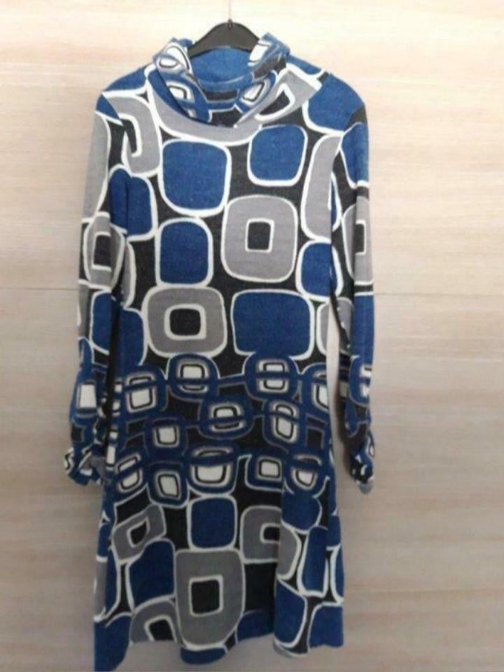 Jurk dames maat nummer 3/maat 38, Kleding | Dames, Ophalen of Verzenden, Gedragen, Maat 38/40 (M)