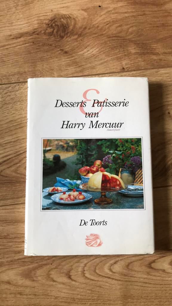 Desserts - patisserie van Harry Mercuur, Ophalen of Verzenden, Gelezen