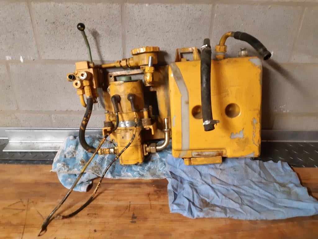 Groupe hydraulique 24V (Jungheinrich/Bosch), Enlèvement