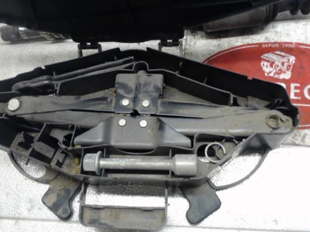 Cric Nissan Primastar 1.9DCi 74kw 2002-2006 LP/14042, Enlèvement ou Envoi, Utilisé, Nissan
